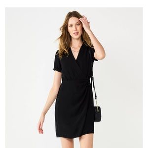 NWT Nine West Black V-Neck Wrap Mini Dress